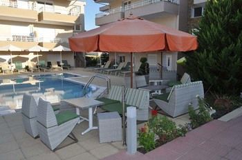 Sarti Plaza Hotell Exteriör bild